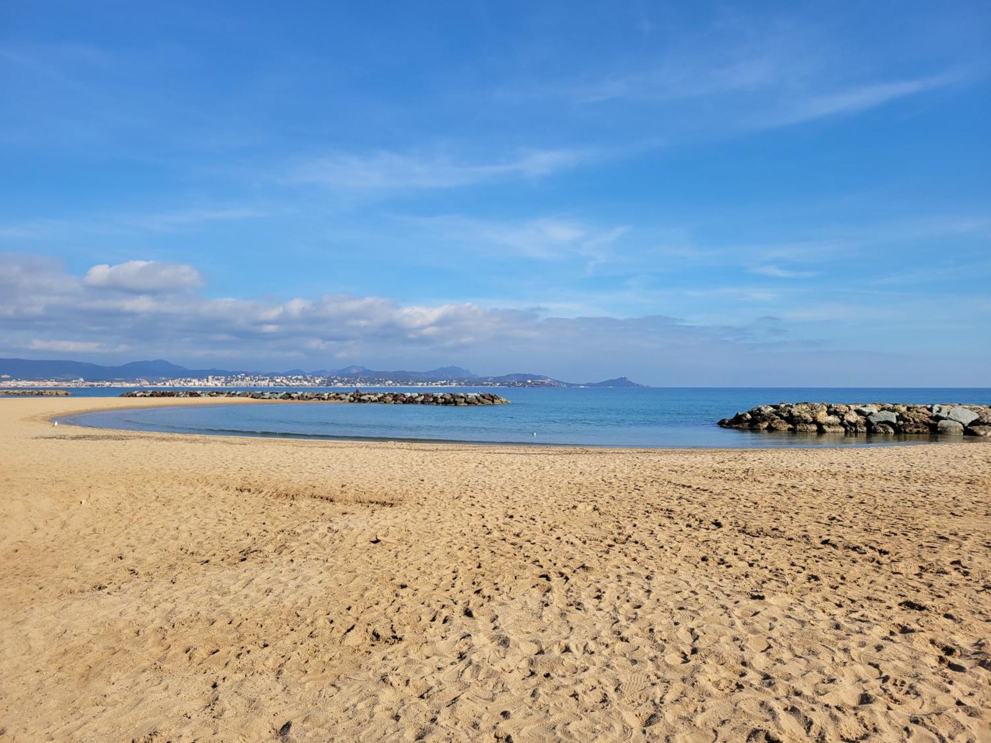 Appartement La Tranquillite, 2Mn A Pieds Mer Frejus Exterior photo